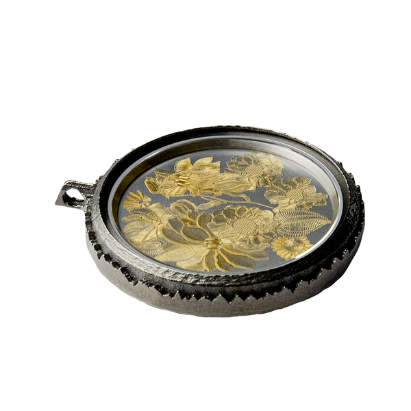 floral - métal gris